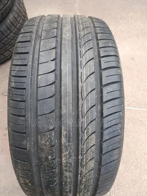 245/40r19 Fortune Tyre