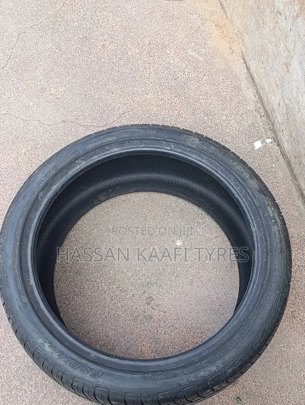 245/40r19 Fortune Tyre