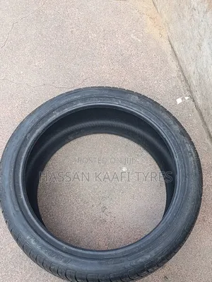 245/40r19 Fortune Tyre