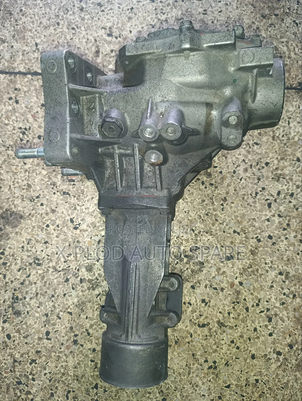 Toyota (Voxy, Noah, Esquire) New Shape -3zr Model 4wd Gearbox Transfer
