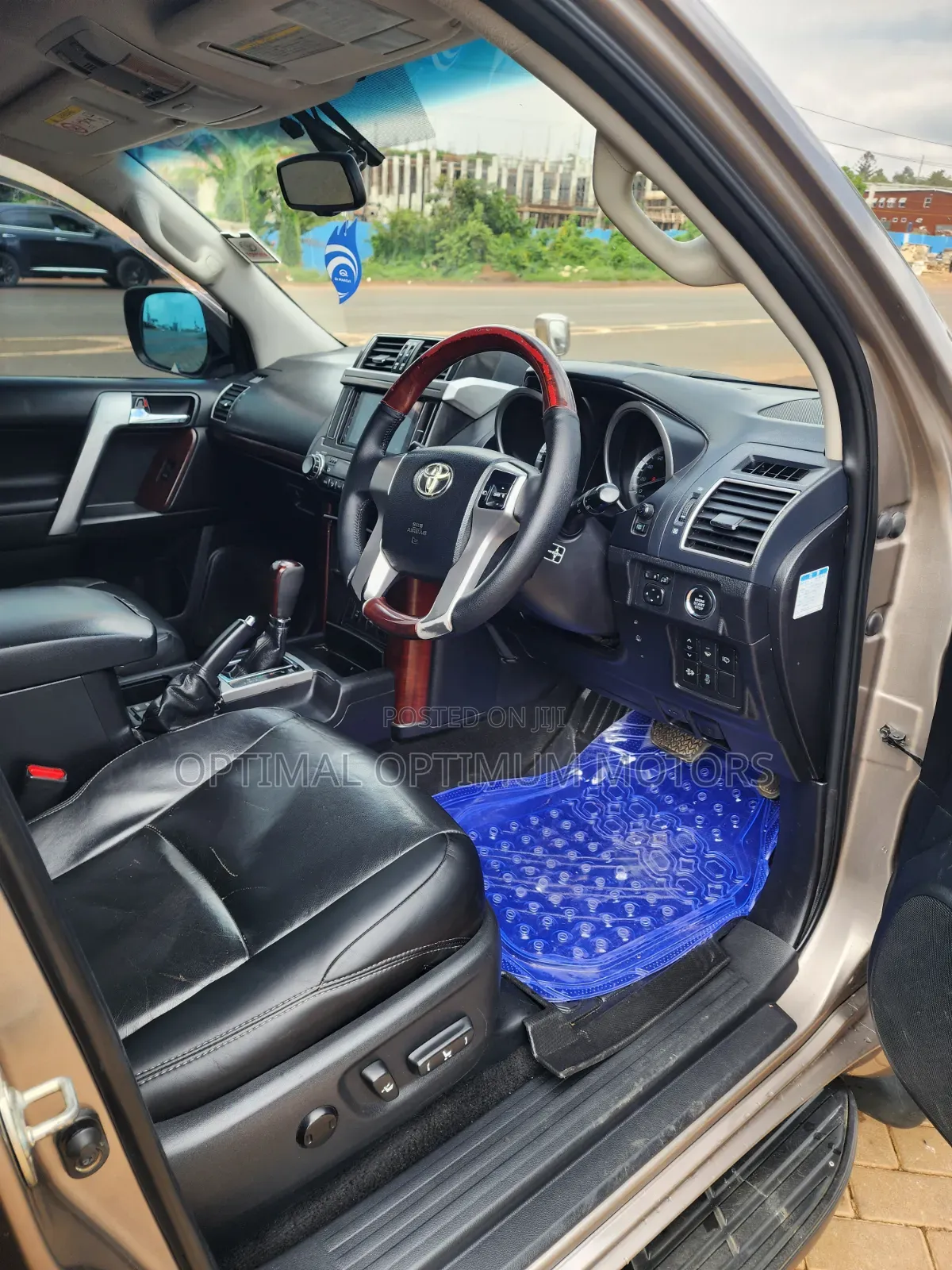 Toyota Land Cruiser Prado 2.8 D-4D 2015 Beige