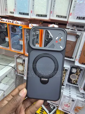 iPhone 17 Pro Max Magsafe Case With Stand