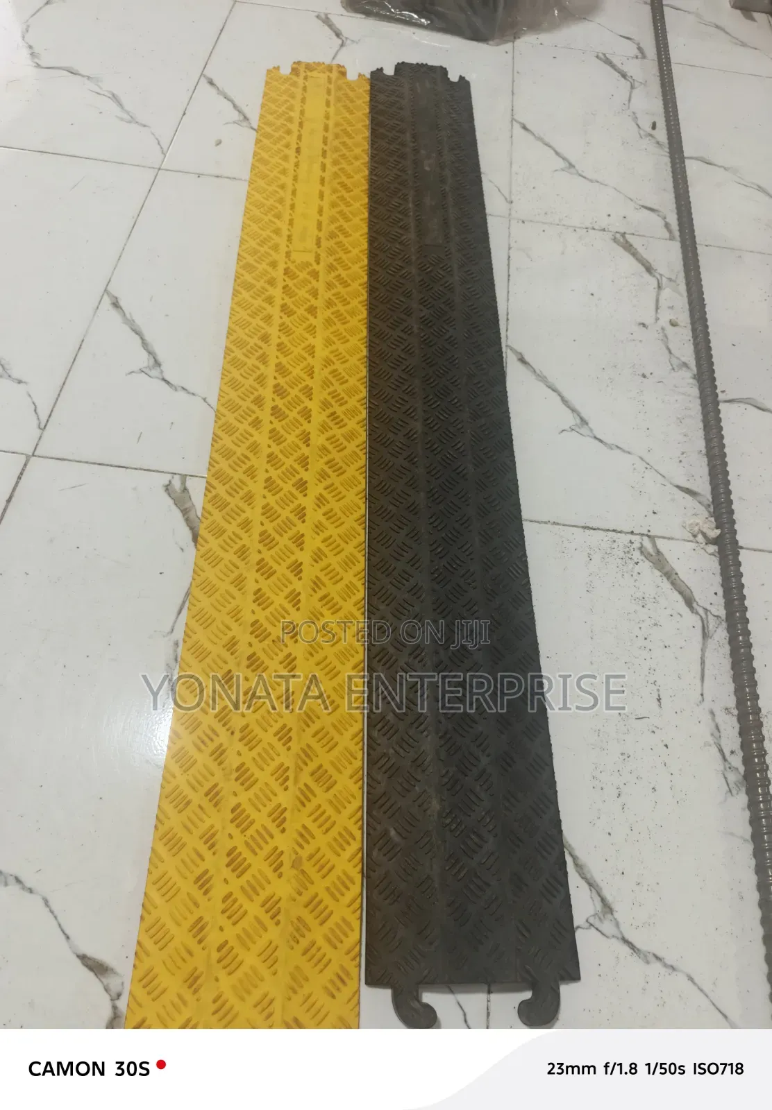 Interlocking Indoor Rubber Cable Protectors For Warehouse