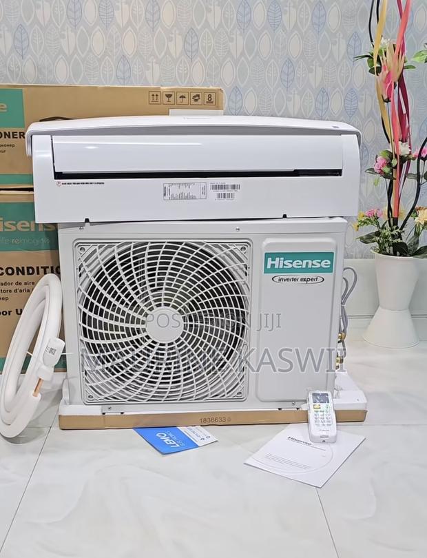 Hisense Inverted Heat Cooling Aircon 12 Btu