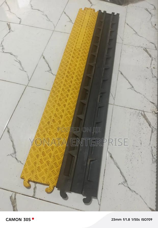 Heavy Duty Indoor Cable Protectors For Factories And Industries - thumbnail 3