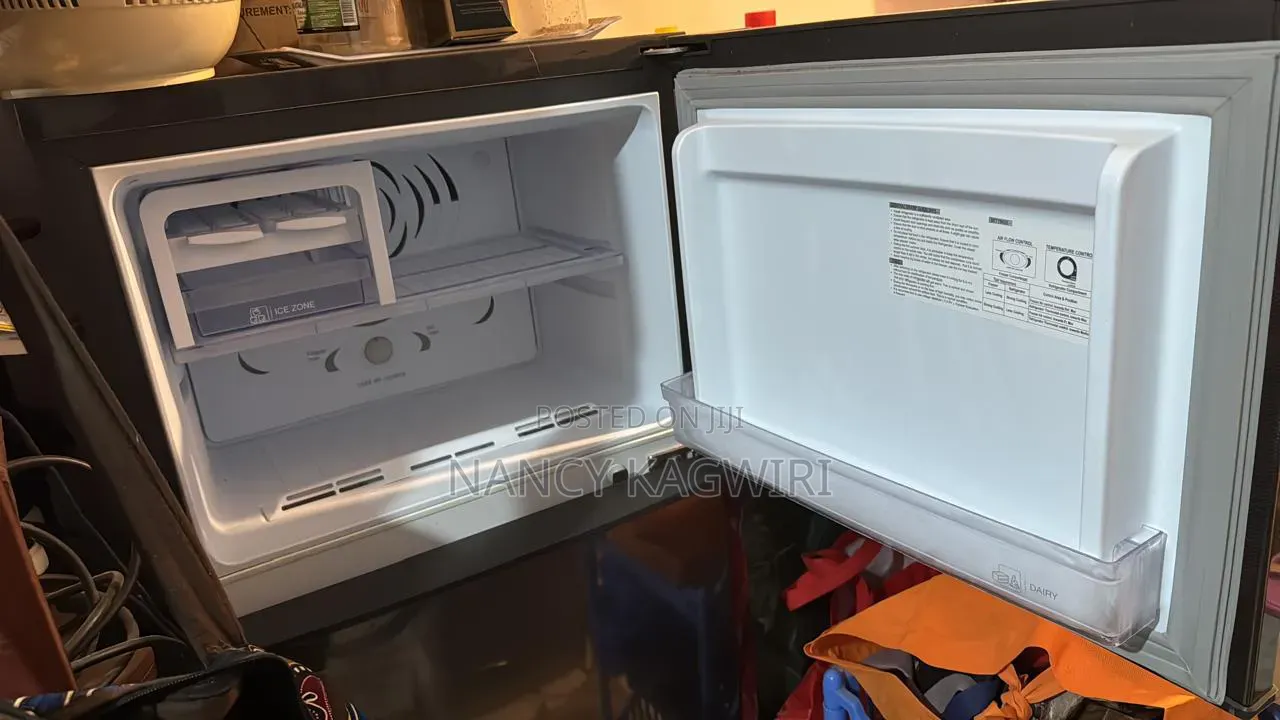 Von Refrigerator, 225 Litres