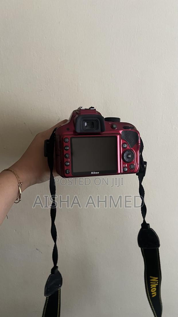 Nikon D3300 - thumbnail 2