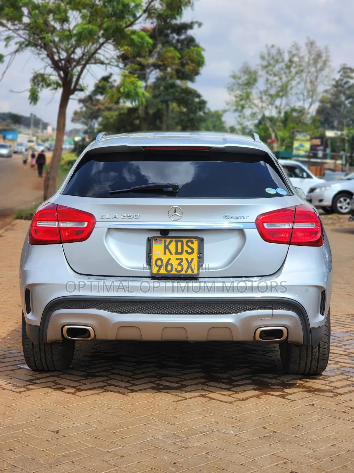 Mercedes-Benz GLA 250 2017 Silver