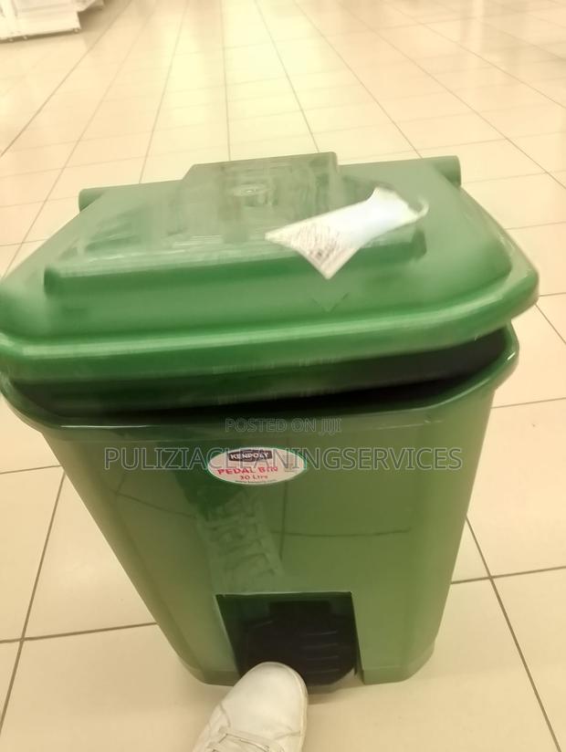 Quality Waste Bins - thumbnail 3