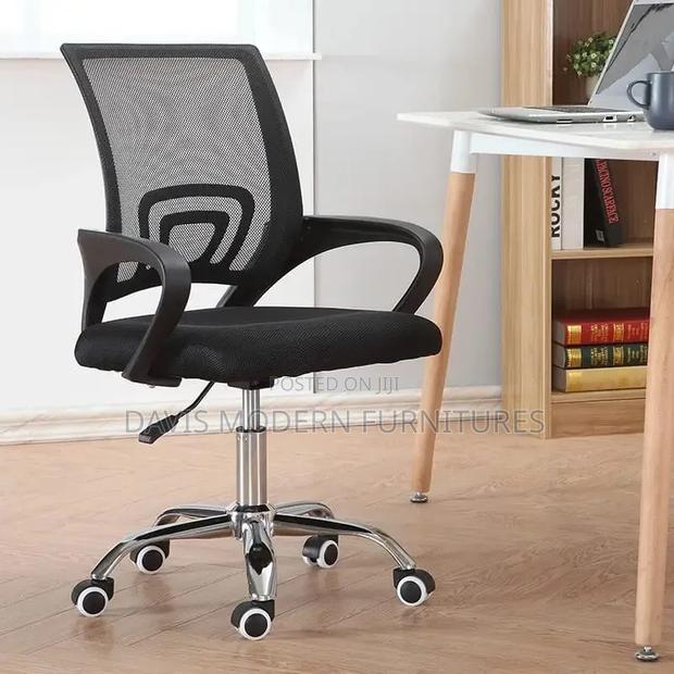 Swivel Mesh Office Chair