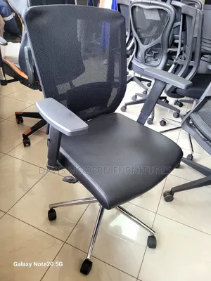 Height -Adjustable Armless Office Chair
