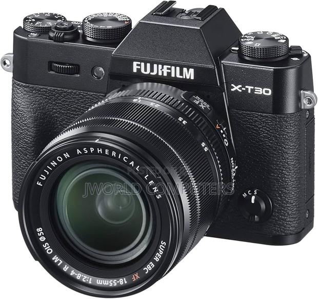 Fujifilm Xt30ii With 15-45mm F2.8-4 Lens