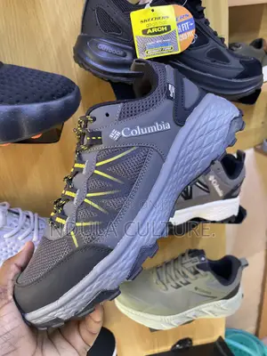 Columbia Men's Peakfreak Rush Outdry Hiking Shoes
