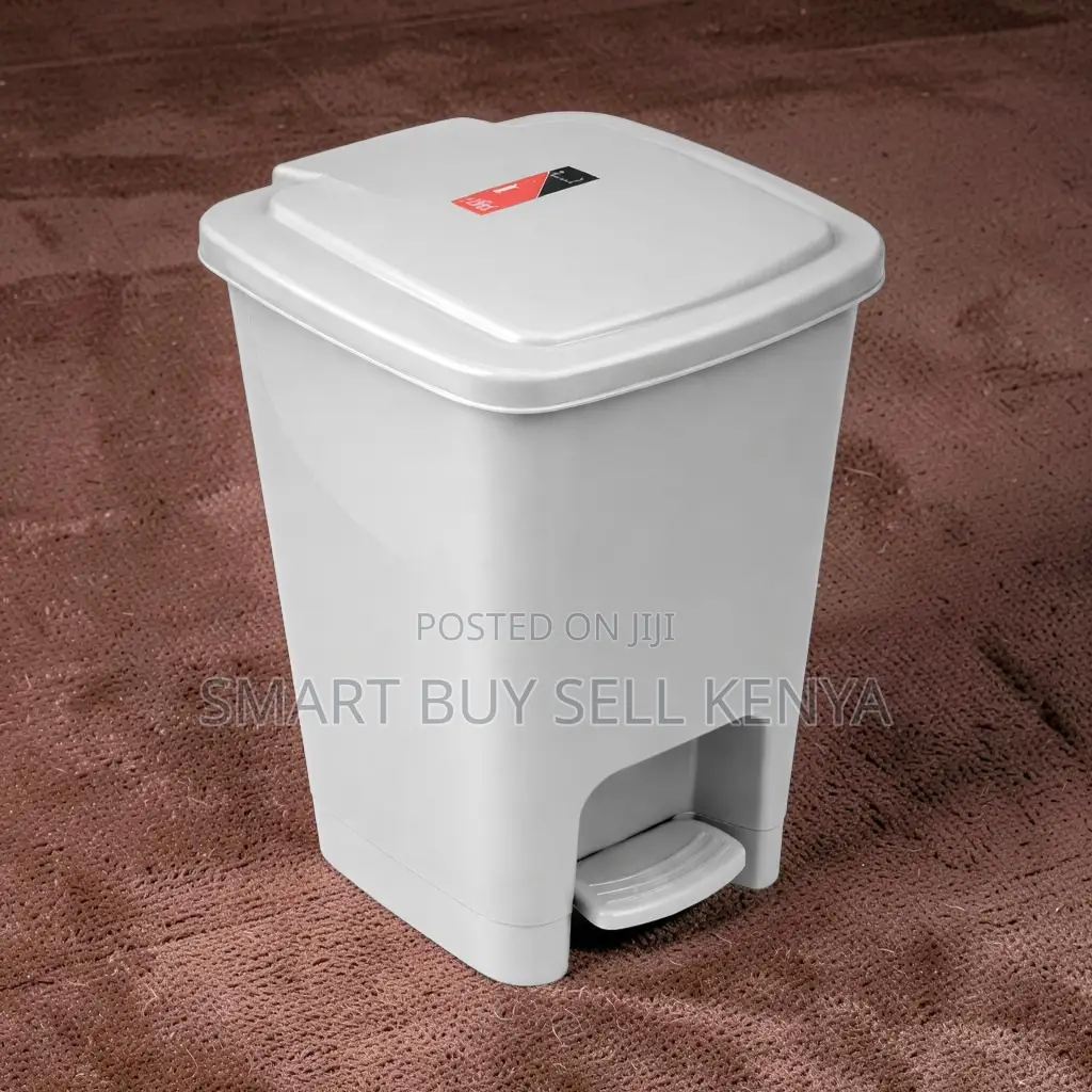 Durable High Quality 30l Hard Plastic Step Pedal Waste Garbage Bin