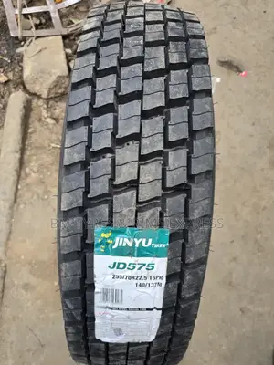 255 /70 R22. 5 Jinyu Tyres (Diff)