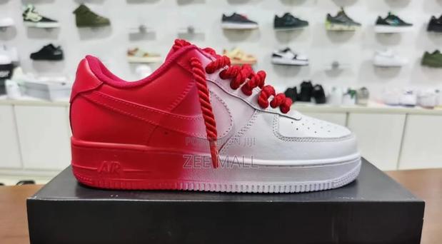 Nike Air Force 1 Low Customized With Red Chunky Laces - thumbnail 2
