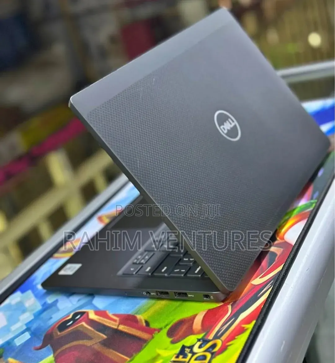 Laptop Dell Latitude 7410 16GB Intel Core i7 SSD 256GB