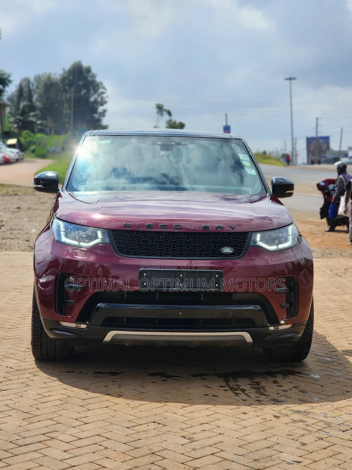 Land Rover Discovery HSE Diesel 4x4 2017 Maroon