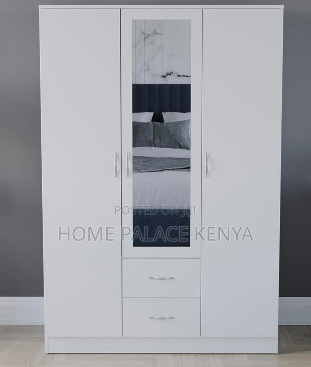 Ward Robe: Bedroom Wardrobe 3 Door 1drawer With Mirror - thumbnail 2