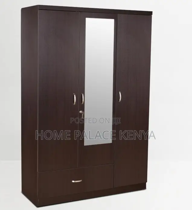 Ward Robe: Bedroom Wardrobe 3 Door 1drawer With Mirror