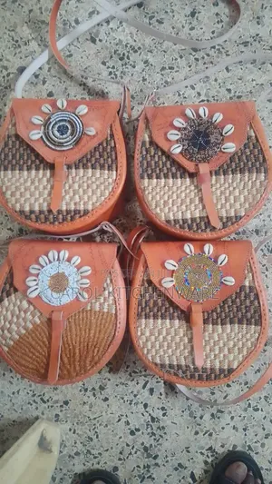 Handwoven Iringa Basket/ Kiondo