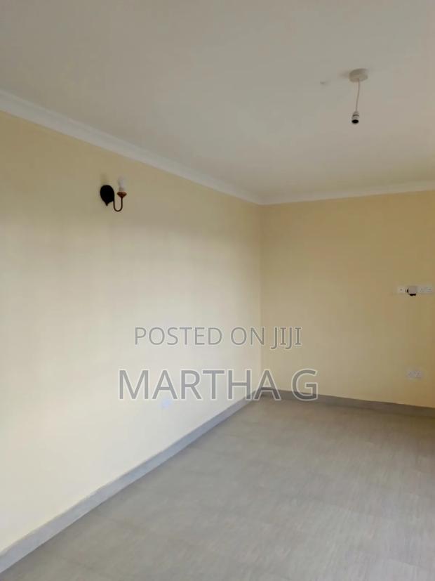 2bdrm House in Kihumo, Regen for rent
