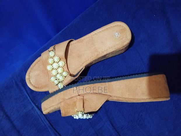 Ladies Shoes - thumbnail 8