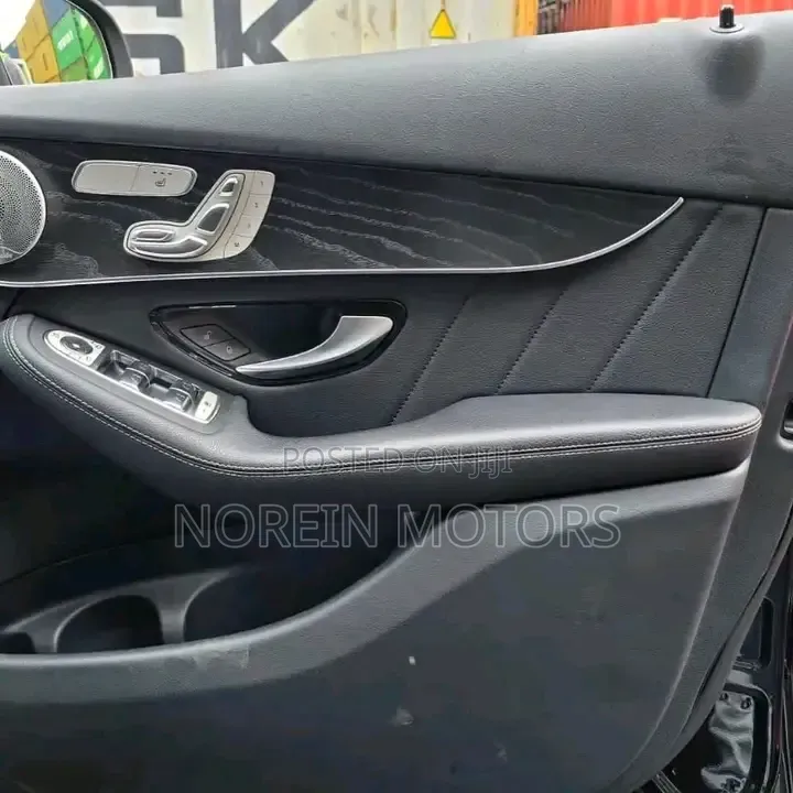 Mercedes-Benz GLC-Class 2019 Black
