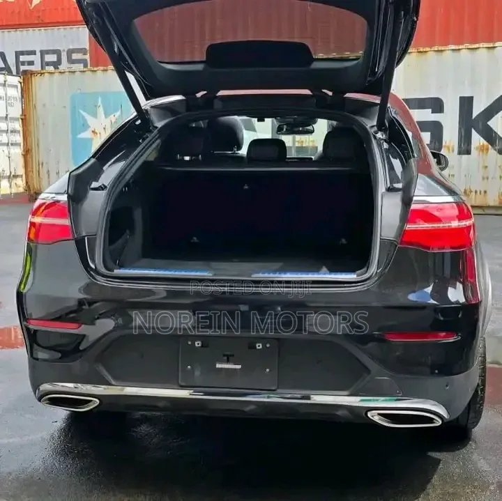 Mercedes-Benz GLC-Class 2019 Black