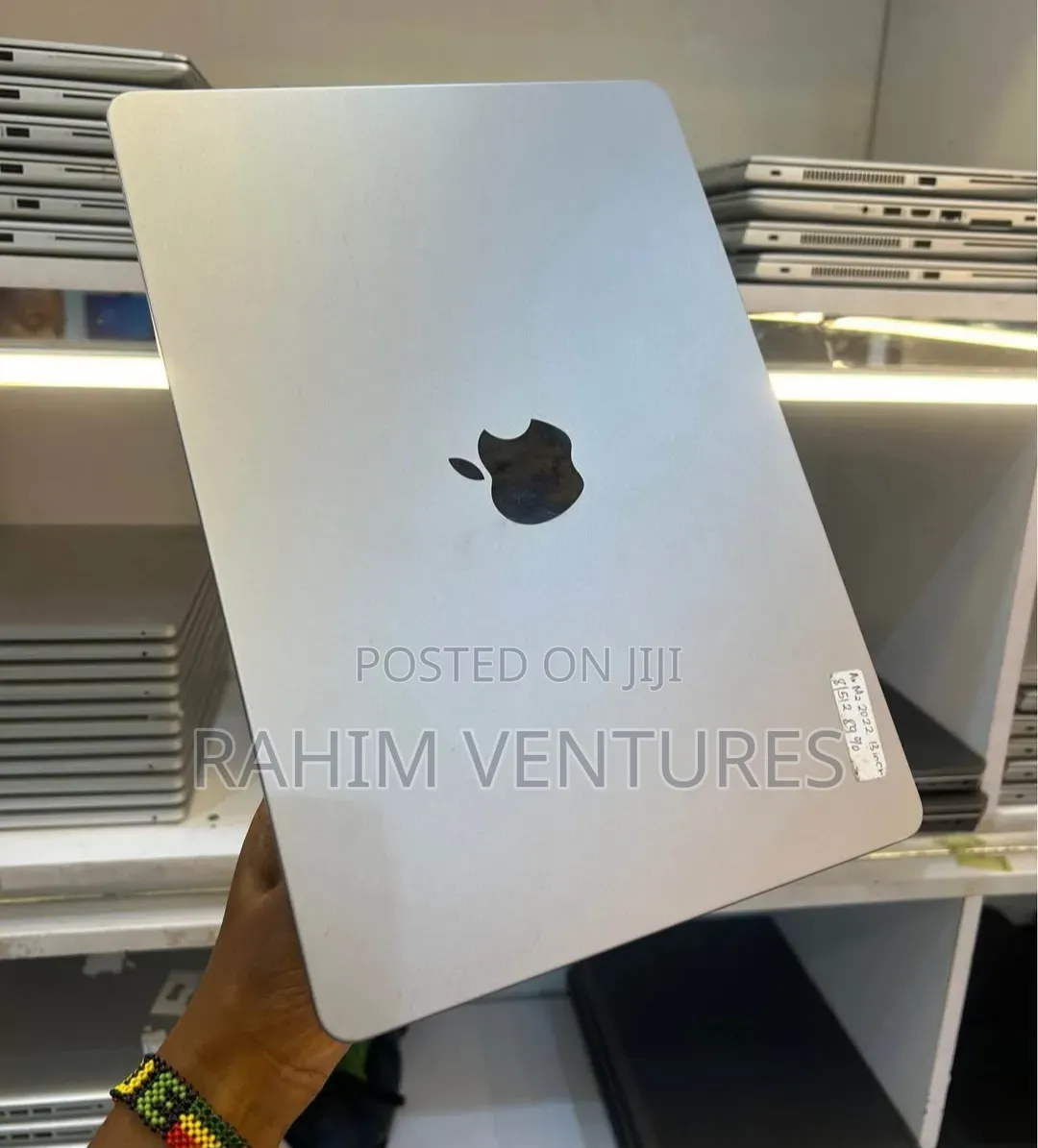 Laptop Apple MacBook Air 2022 M2 16GB Apple M2 SSD 256GB