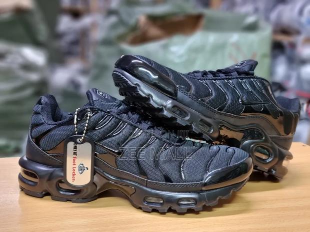 Nike Air Max Plus Tn Triple Black