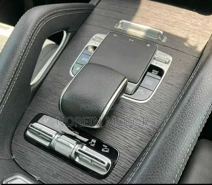 Mercedes-Benz GLE-Class GLE 400d 4MATIC 2021 Black