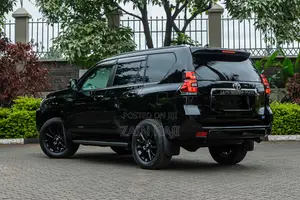 Toyota Land Cruiser Prado 2020 Black