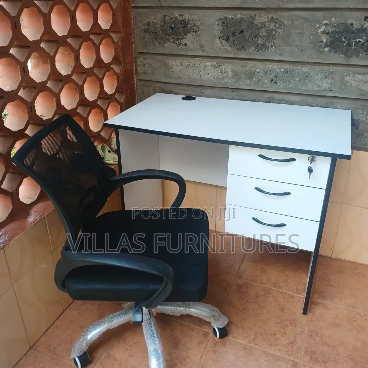 Generic Office Desk With Mesh Chair