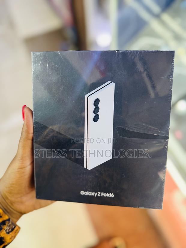 New Samsung Galaxy Fold 512 GB Black
