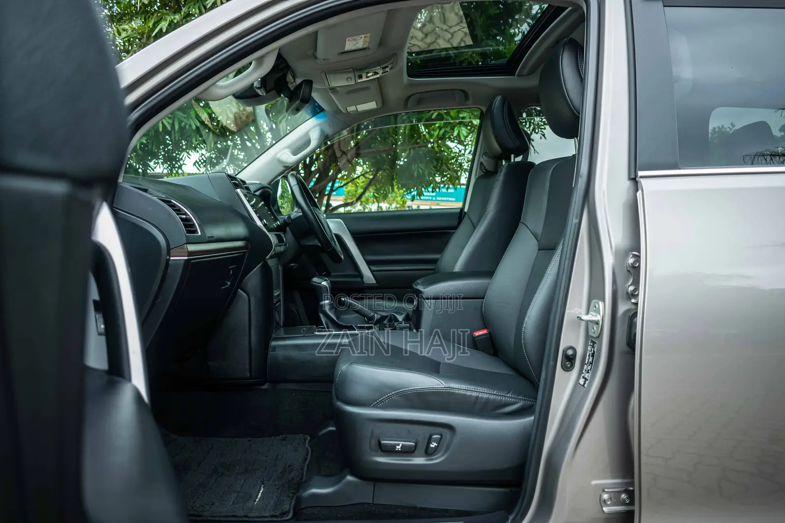 Toyota Land Cruiser Prado 2023