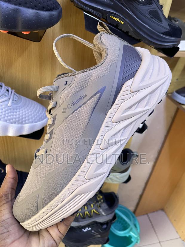 Columbia Ridgeflow Performance Trail Sneakers - thumbnail 3