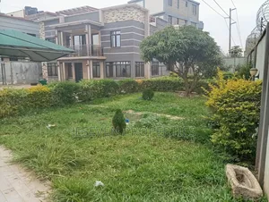 6bdrm Mansion in Syokimau, Gateway Mall Area for rent
