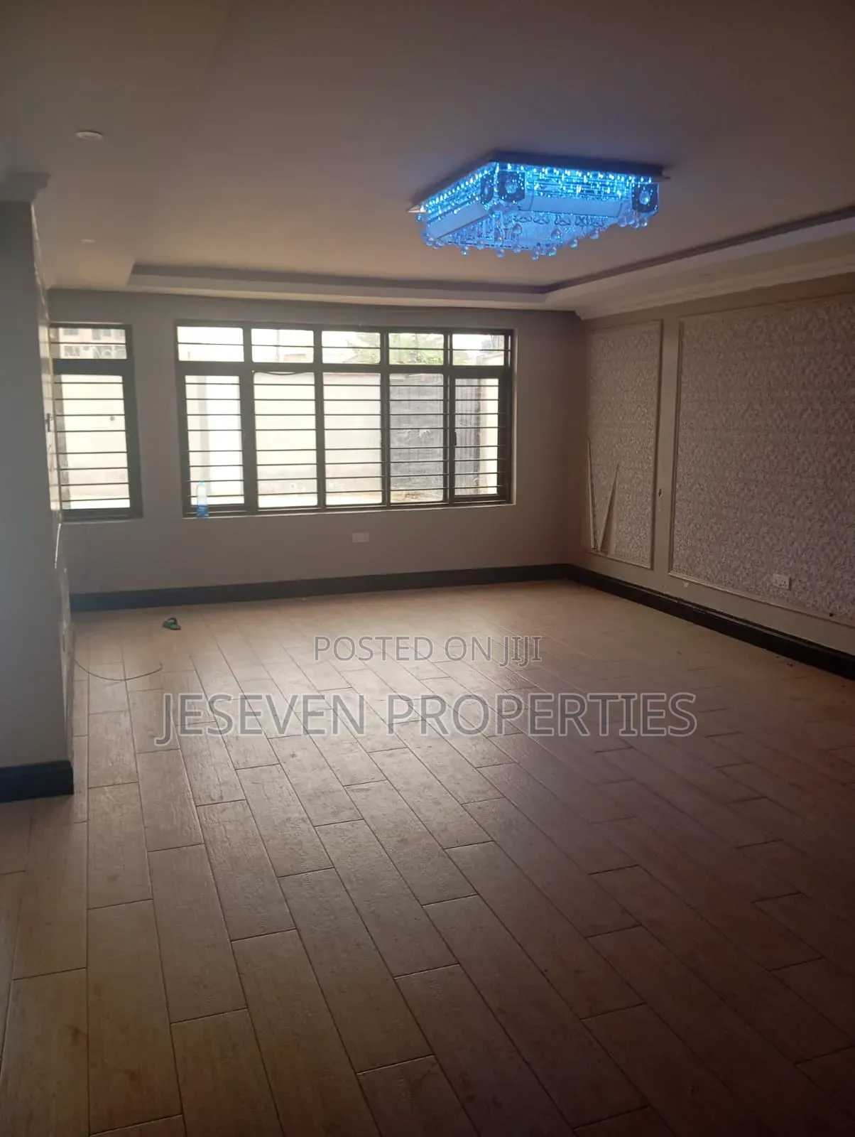 6bdrm Mansion in Syokimau, Gateway Mall Area for rent