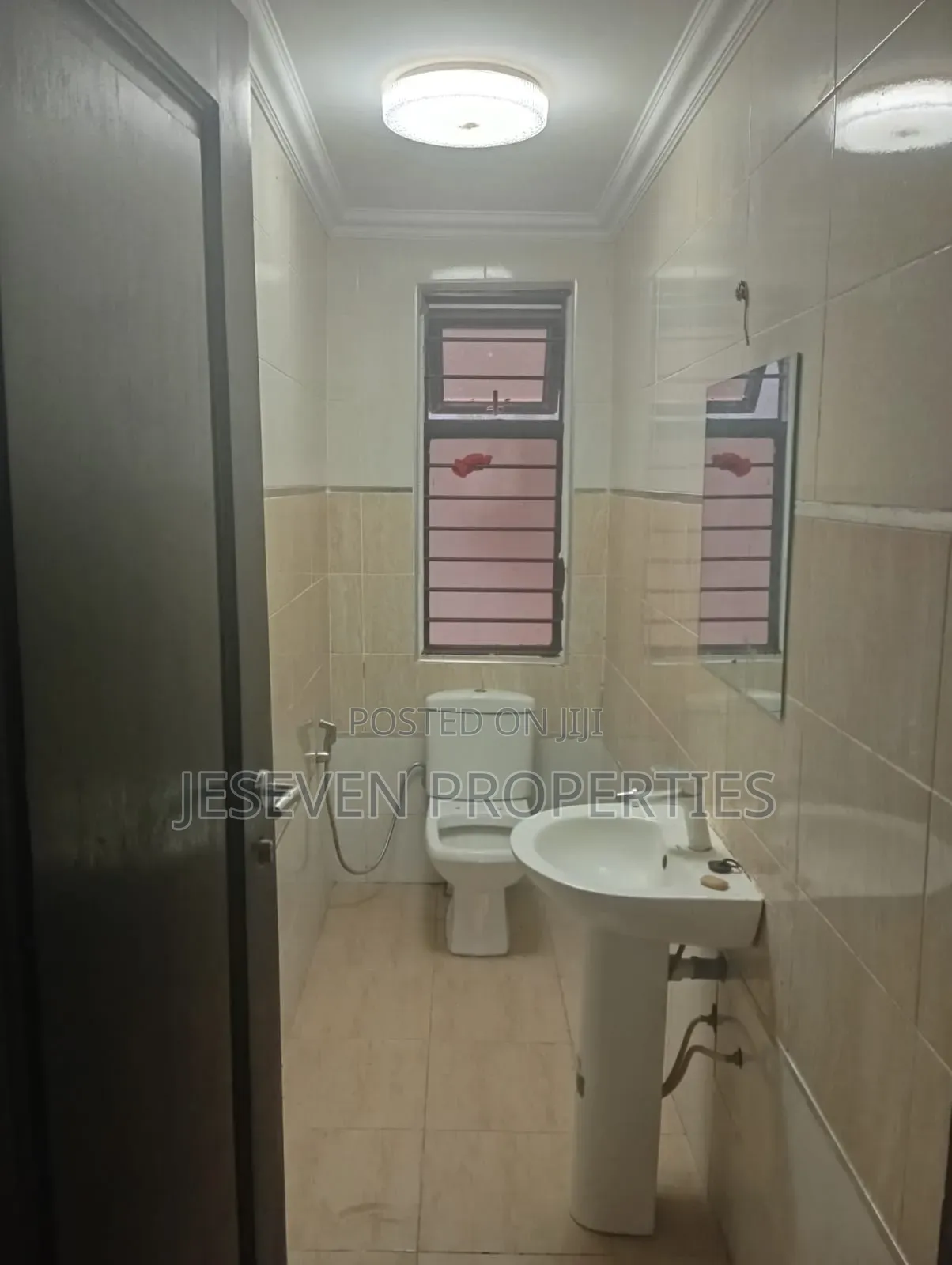 6bdrm Mansion in Syokimau, Gateway Mall Area for rent