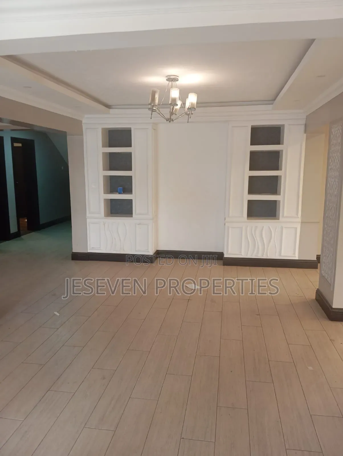 6bdrm Mansion in Syokimau, Gateway Mall Area for rent