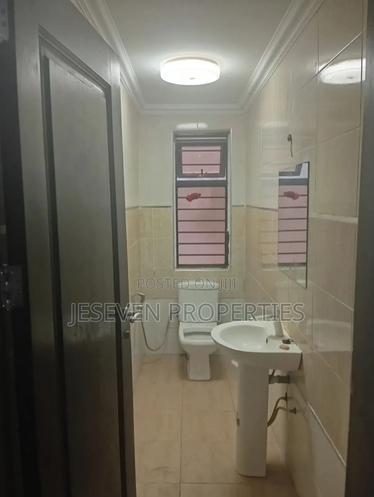 6bdrm Mansion in Syokimau, Gateway Mall Area for rent