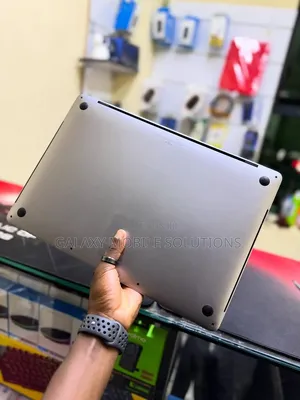 Laptop Apple MacBook Pro 2019 32GB Intel Core i7 SSD 1T