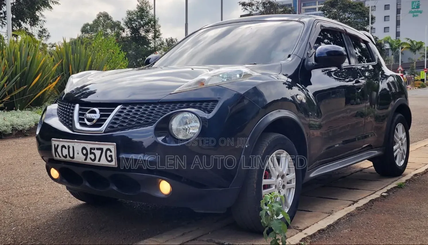 Nissan Juke 2012 Black