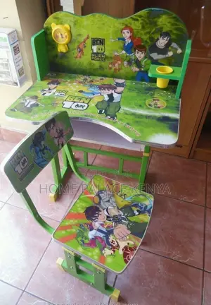 Kid's Desk: Adjustable Kids Study Table and Chair