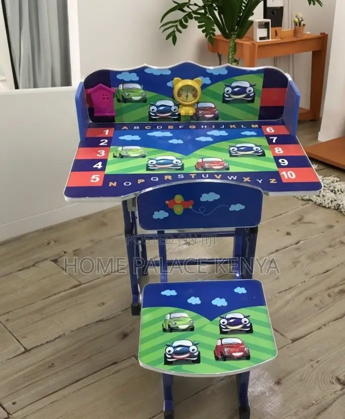Kid's Desk: Adjustable Kids Study Table and Chair
