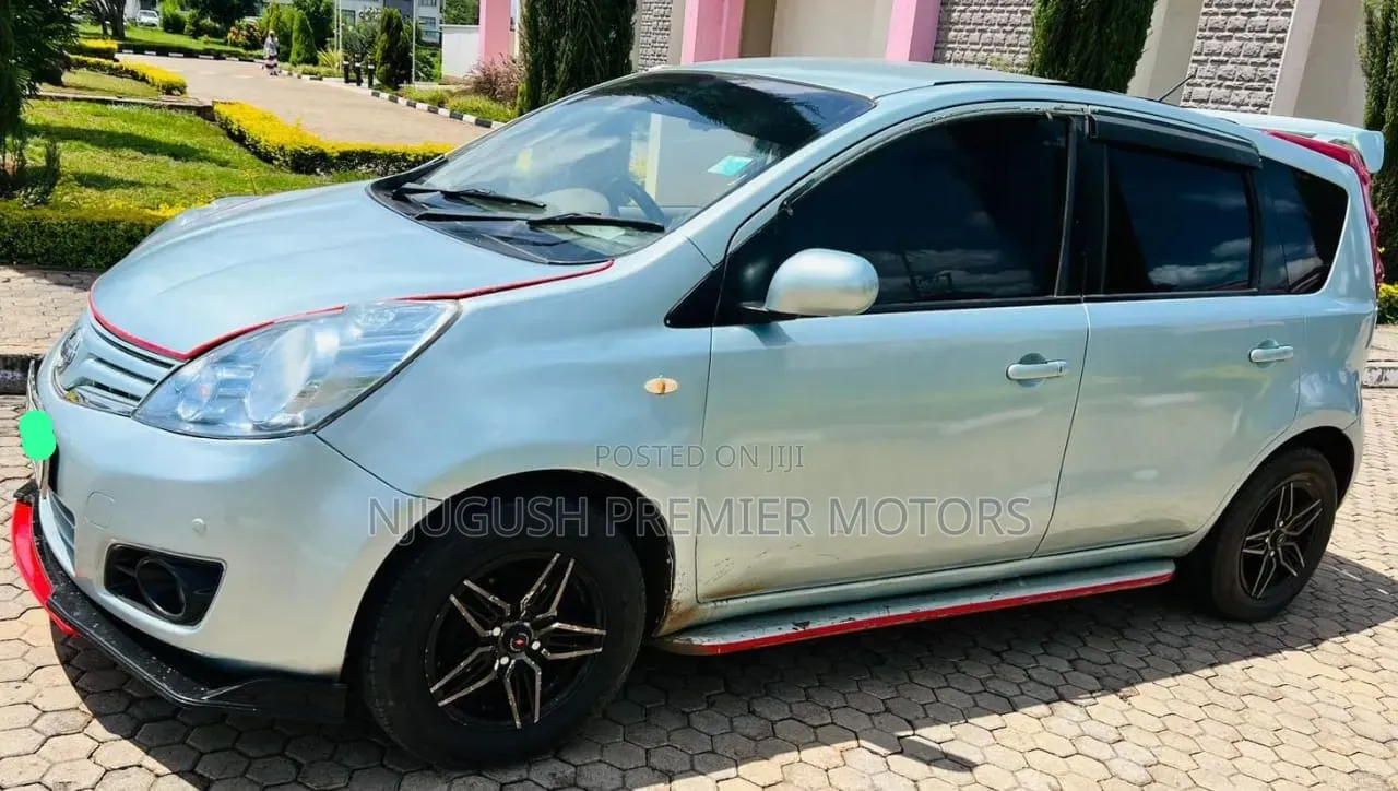 Nissan Note 2008 Green