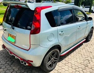 Nissan Note 2008 Green