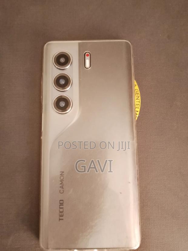 Tecno Camon 40 256 GB Silver - thumbnail 5
