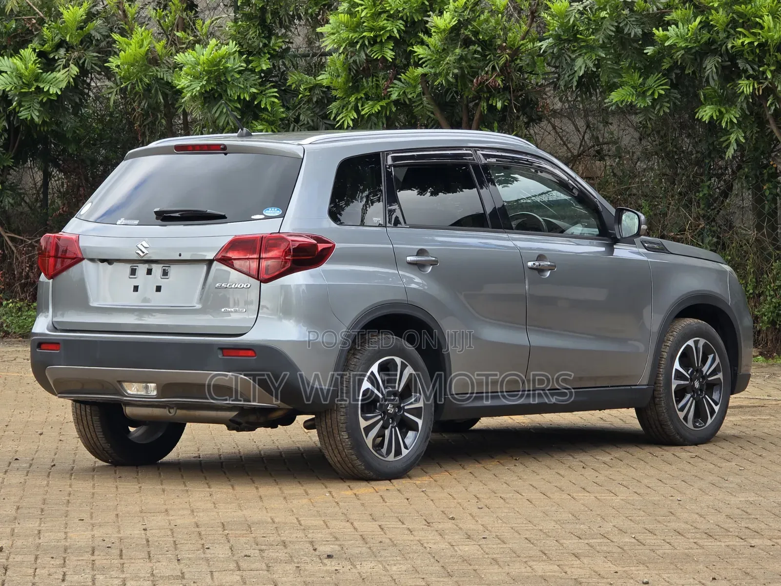 Suzuki Escudo 2020 Silver